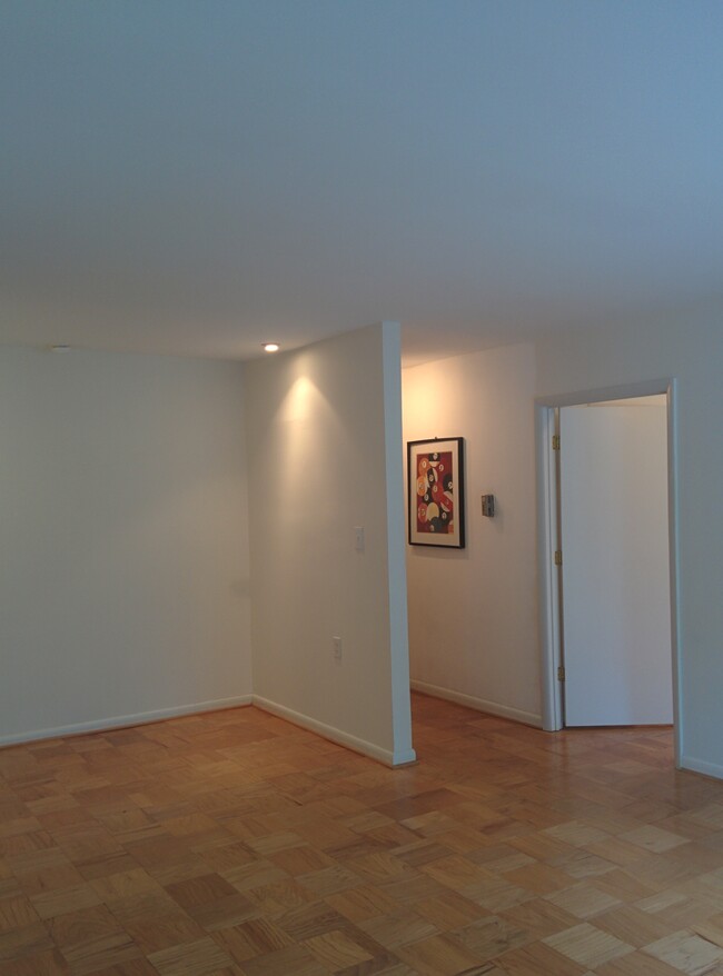 Dining/Living/2nd Bd entrance - 3535 Chevy Chase Lake Dr