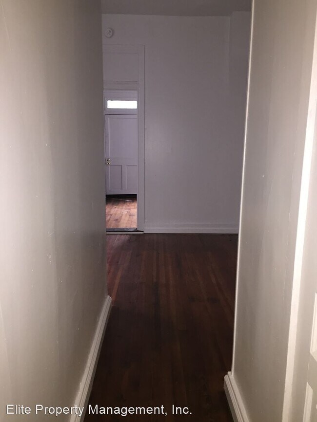 Building Photo - 1 br, 1 bath House - 629 W. Princess St. A...