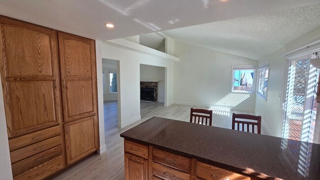 Building Photo - Newly Renovated NW Reno Home