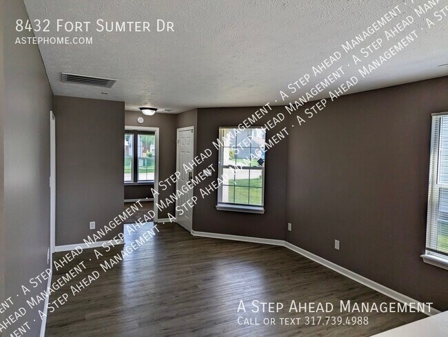 Building Photo - 8432 Fort Sumter-3 Bed/2 Bath-Move-in Ready