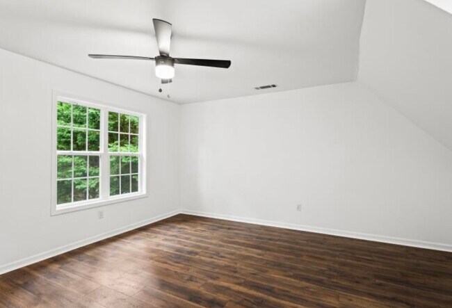Foto del edificio - 1320 Country Acres Ln