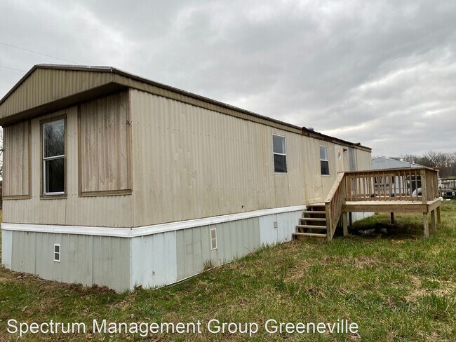 Building Photo - 2 br, 1 bath House - 940 Millers Chapel Rd