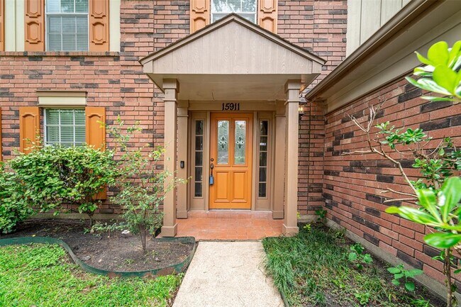 Foto del edificio - 15911 Meadow Village Dr