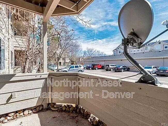 Foto del edificio - 1 BR/1BA | Newly Renovated Unit | Cozy Fireplace| Access to Community Pool!