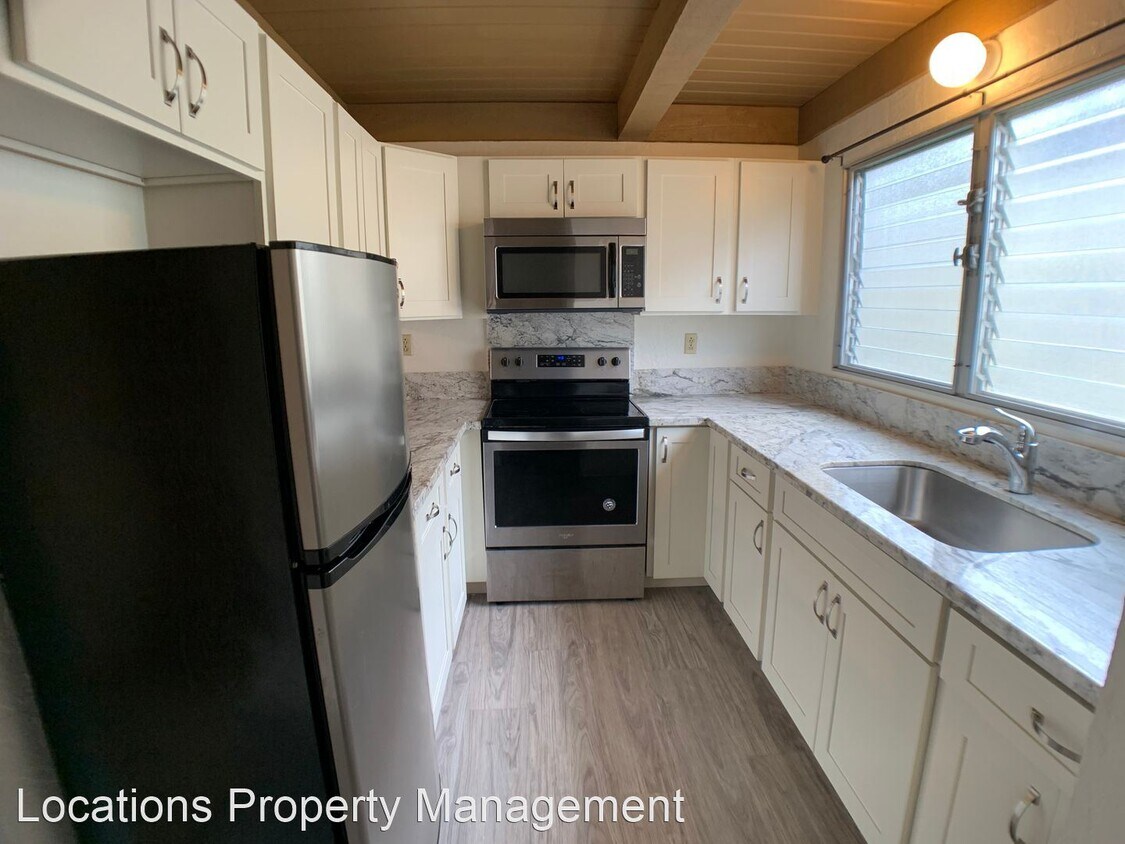 Primary Photo - 2 br, 1.5 bath House - 845 Ala Lilikoi St #5