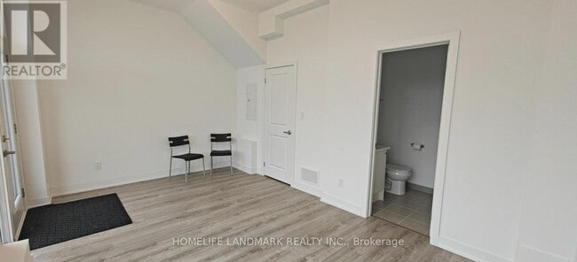 Building Photo - 5494 Main St