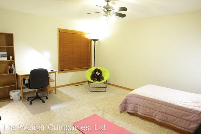 Building Photo - 2 br, 2 bath House - 1804 Glenwood Oaks - B