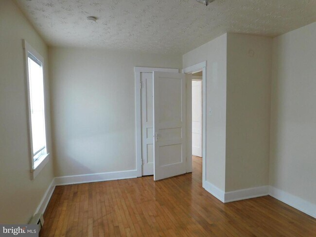 Foto del edificio - 536 N Loudoun St