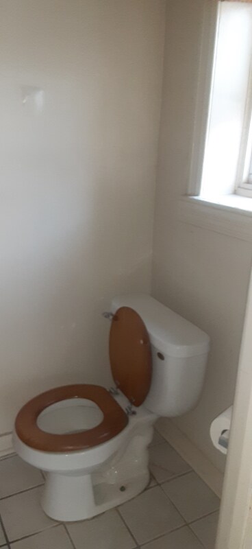 Foto del edificio - 630 S 48th St