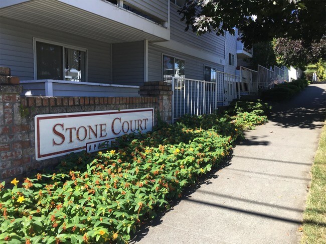 Foto del edificio - 1151 N 94th St