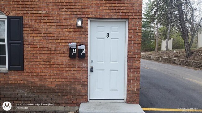 Foto del edificio - 4627 Far Hills Ave