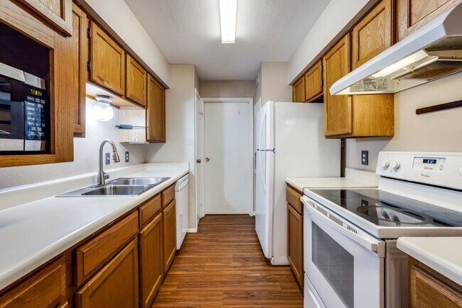 Foto del edificio - 8787 Brae Acres Rd