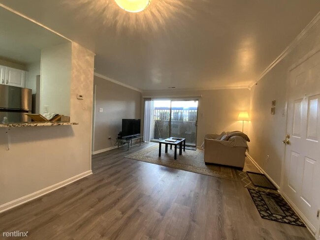 Building Photo - 1260 Sugarwood Cir