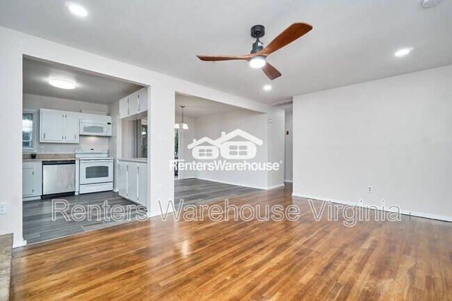 Foto del edificio - 2204 Helsley Ave