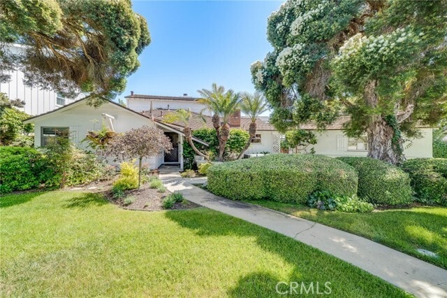 Building Photo - 34809 Calle Del Sol
