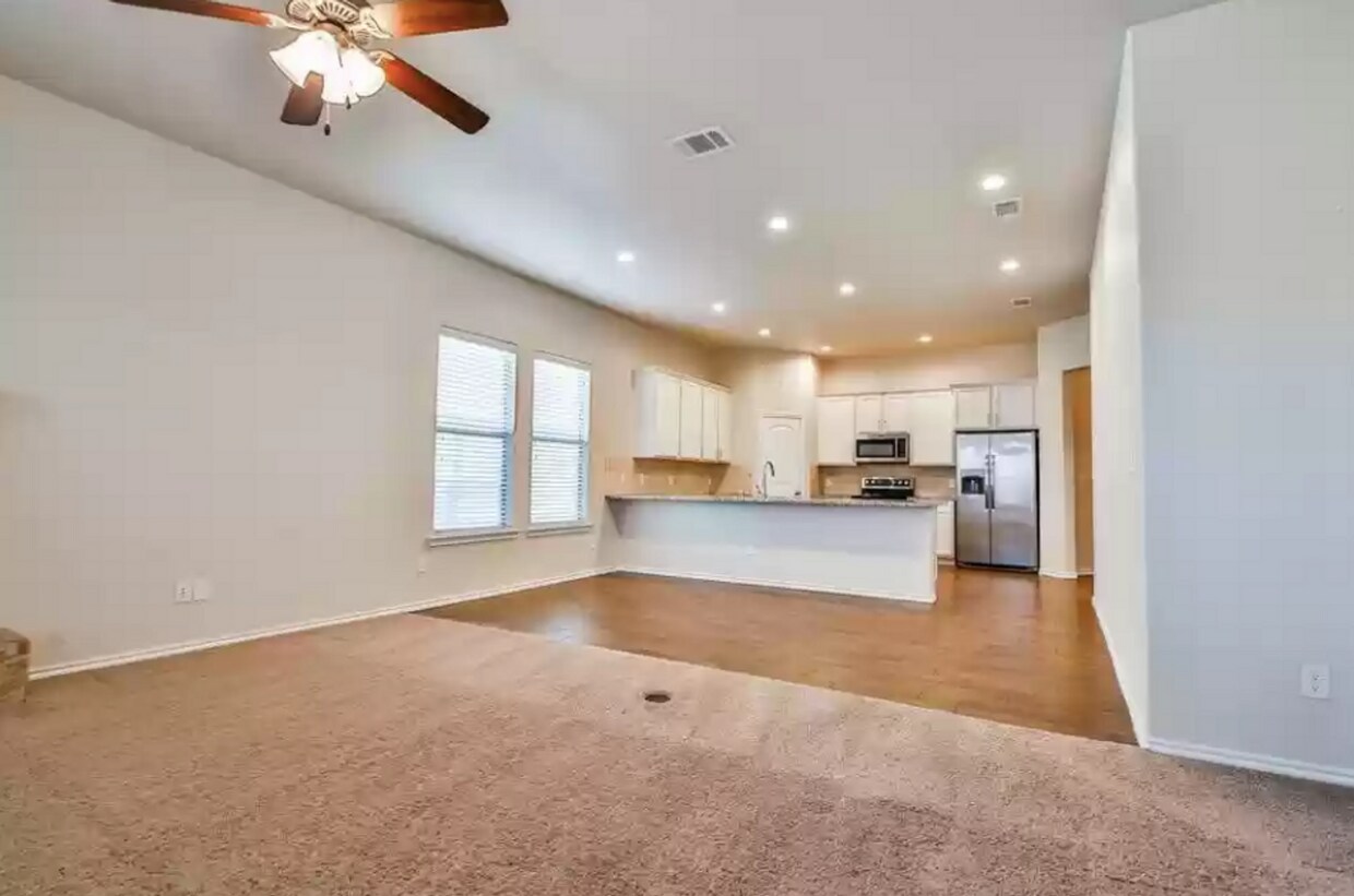 Primary Photo - Upland Heights 3 Bedroom 2 bathroom Home!