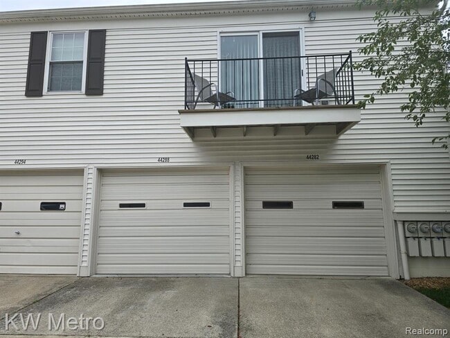 Building Photo - 44288 Providence Dr