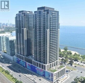 Building Photo - 1926-1926 Lake Shore Blvd W