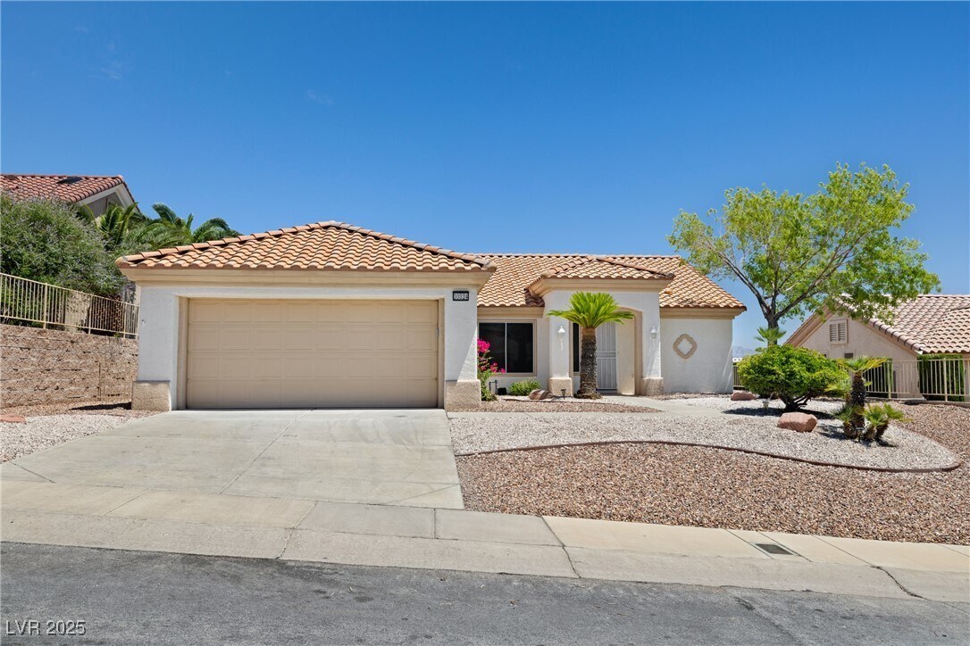 Foto principal - 10324 W Linfield Pl