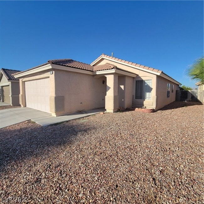 Building Photo - 2601 Amber Crest St