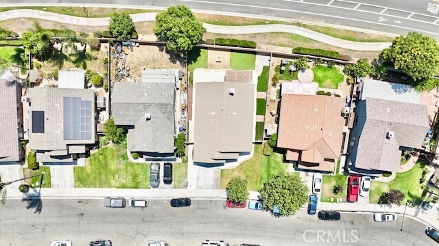 Building Photo - 5220 Holstein St
