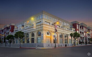 Building Photo - San Pedro Bank Lofts