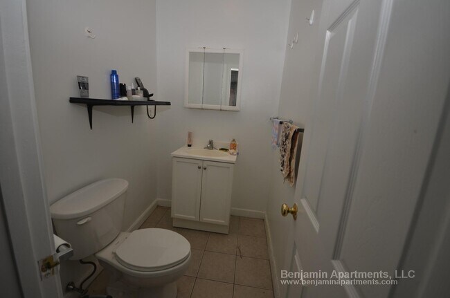 Foto del edificio - 83 Brighton Ave