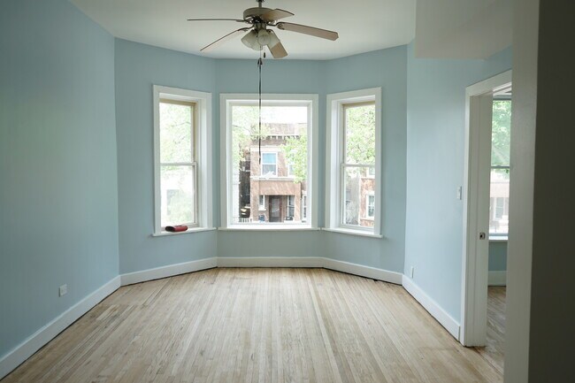Foto del edificio - 3907 W Monroe St