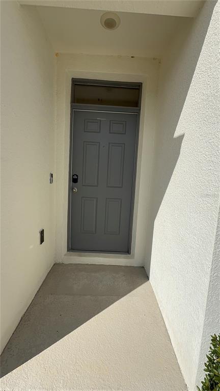 Building Photo - 611 Autumn Stream Dr