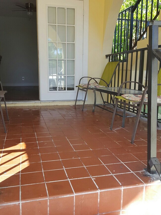 Foto del edificio - 1625 Bertha St