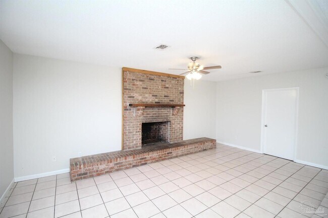 Building Photo - 5078 Barbara Ln