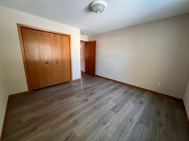 Foto del edificio - Quiet 2 Bedroom Town Home