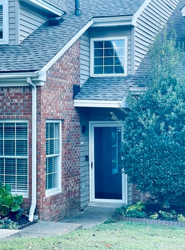 Photo - 327 Yorkshire Cir (Nashville, TN)