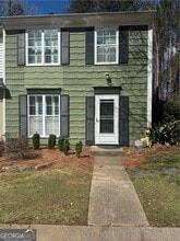 Building Photo - 2907 Queen Anne Ct