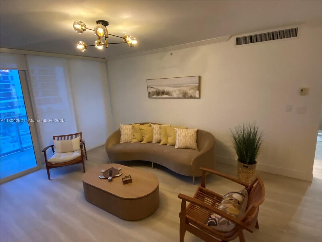 Primary Photo - 2501 S Ocean Dr