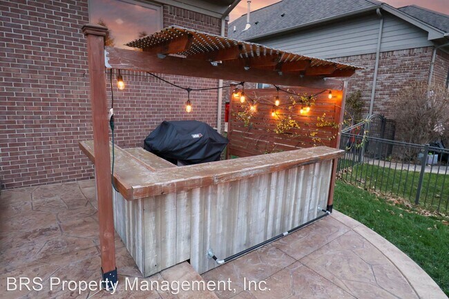 Foto del edificio - 4 br, 3 bath House - 50249 Aldwych Dr.