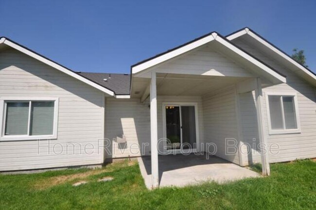 Building Photo - 1297 E Sicily St
