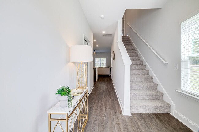 Foto del edificio - 27 Belleau Woods Cir