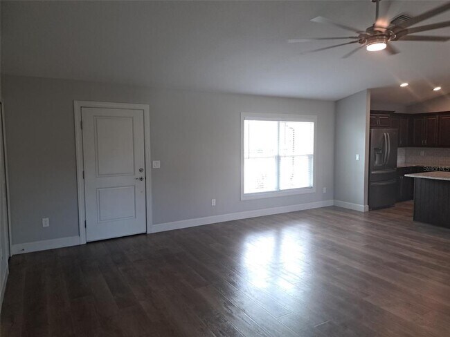 Foto del edificio - 1551 Gantry Rd