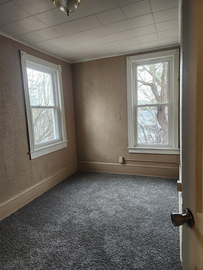 Foto del edificio - Nice 3 BR