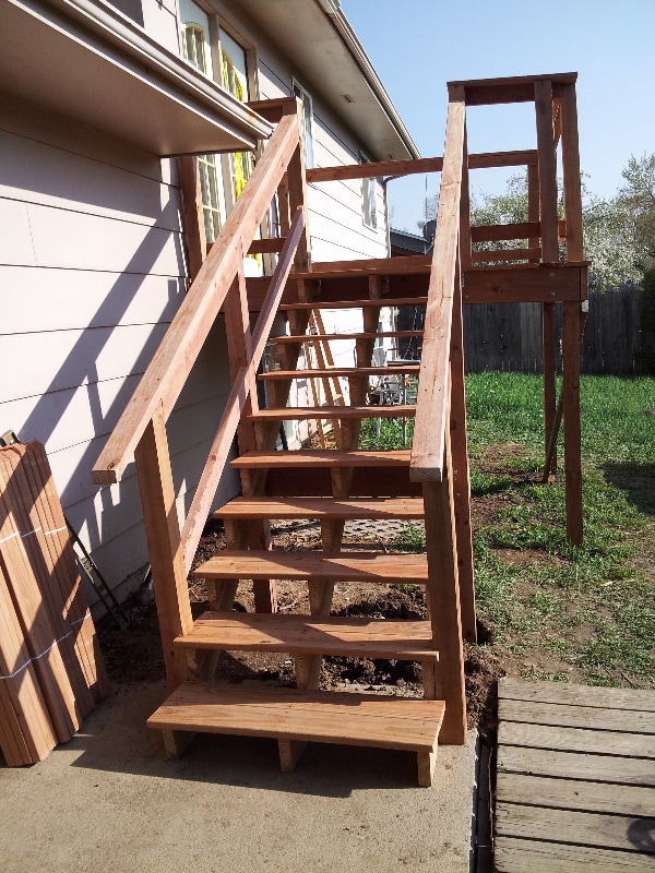 Building Photo - 825 Gallup Rd