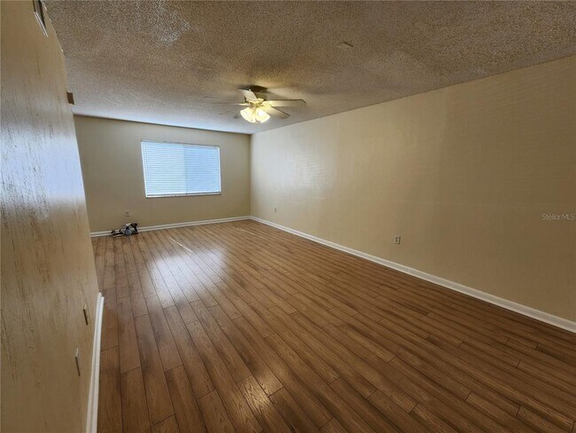 Foto del edificio - 501 SW 75th St