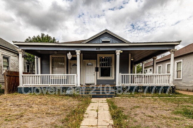 Building Photo - 405 Florida St