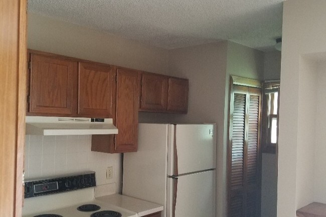 Foto del edificio - 4800 W 13th St N