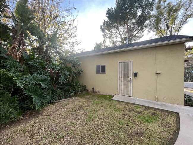Building Photo - 11414 Loma Vista Dr