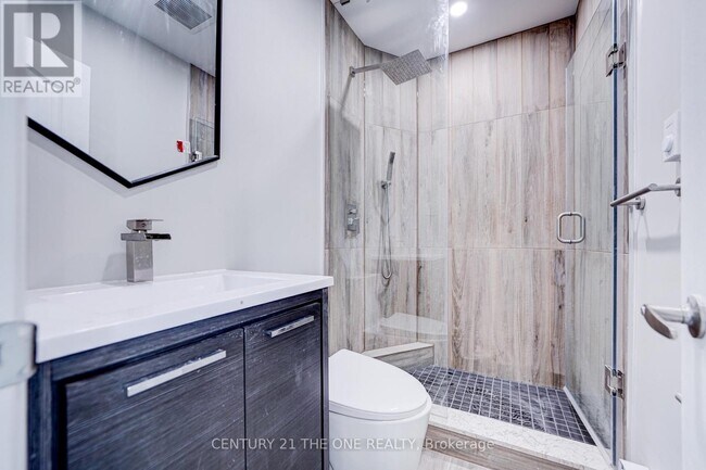 Photo du bâtiment - 850 Carlaw Ave