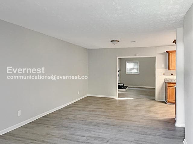 Foto del edificio - 8789 Ashton Rd