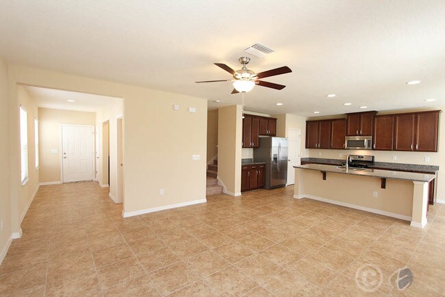 Building Photo - 16125 Starling Crossing Dr | FishHawk Ranch