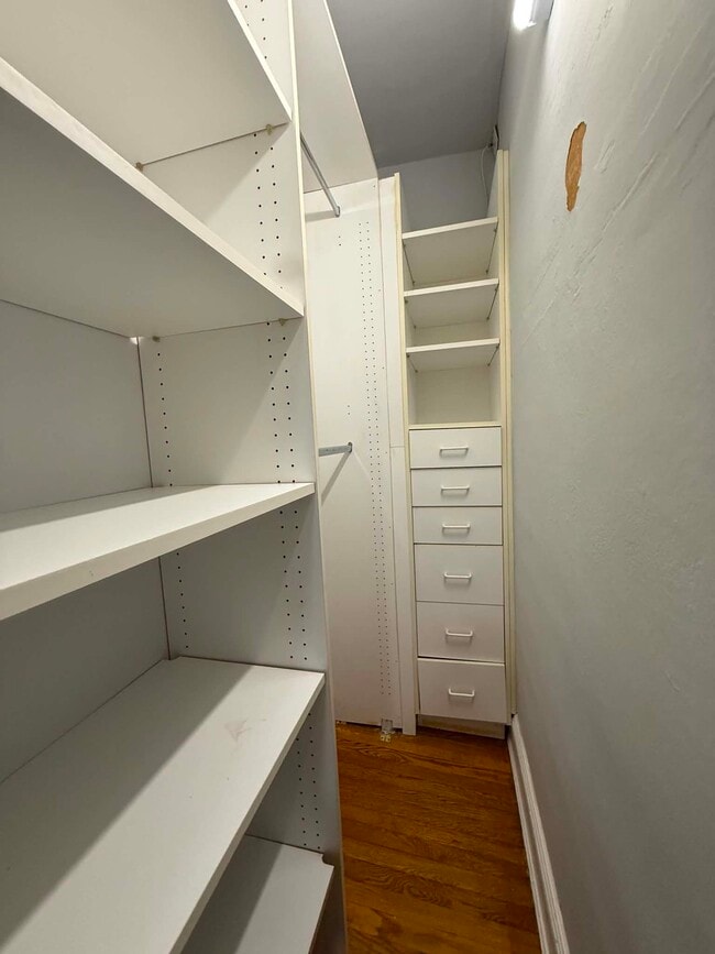 Building Photo - 18 74th St