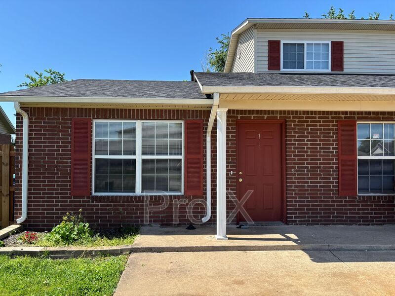 Primary Photo - 3503 SW Victoria Pl
